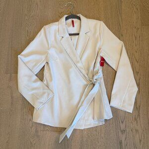 SPANX Opacity Crepe Wrap Blazer, Size M, NWT, Parchment color